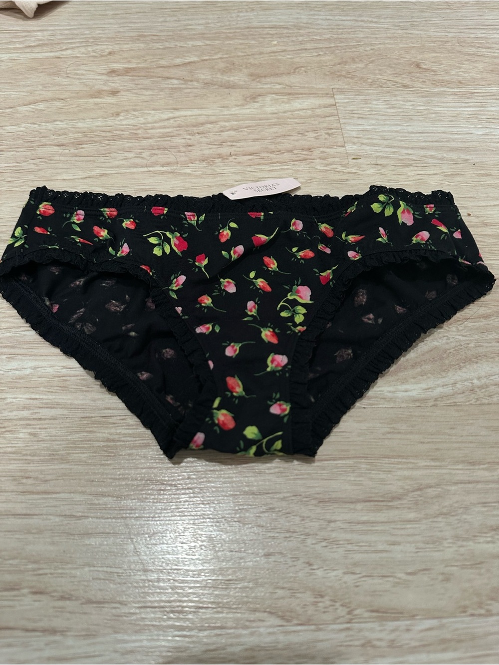 Victoria’s Secret rare hip hugger, ruffle panty size medium flowers